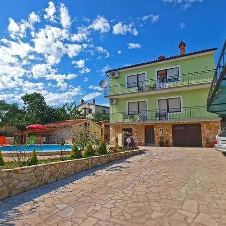 Fuer 7 Personen Ca 90 Qm In Pula, Istrien Istrische Riviera Apartment