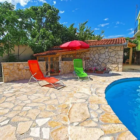 Apartment Fuer 7 Personen Ca 90 Qm In Pula, Istrien Istrische Riviera *